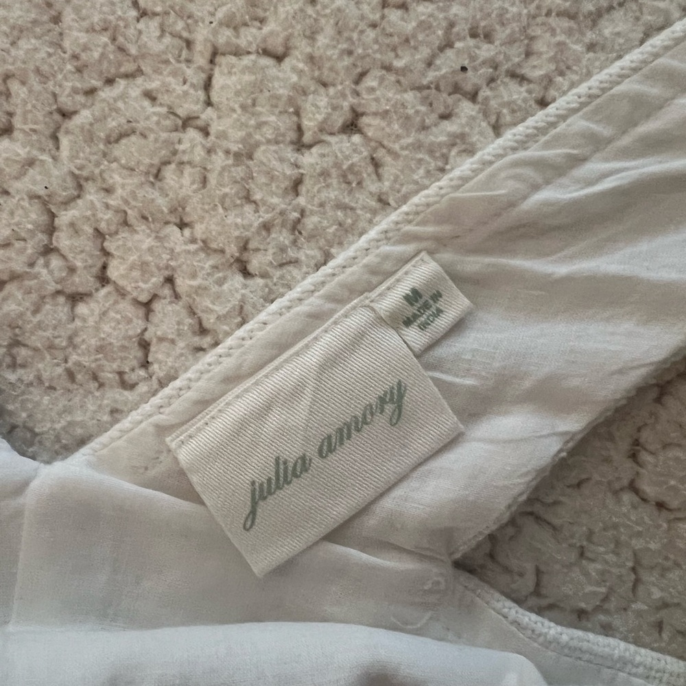 Julia Amory Tess Vest - Picture 4 of 4